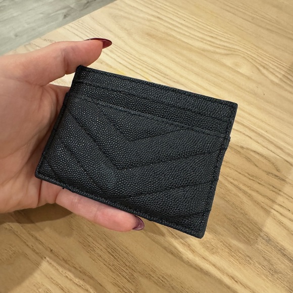 Saint Laurent Cassandre Matelasse Card Case in Lambskin - Picture 2 of 7